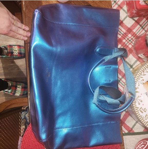 RARE Coach hologram iridescent metallic tote bag - Picture 12 of 14